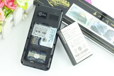 派對C555-A 2.4屏直板手機 功能全面，實用至上